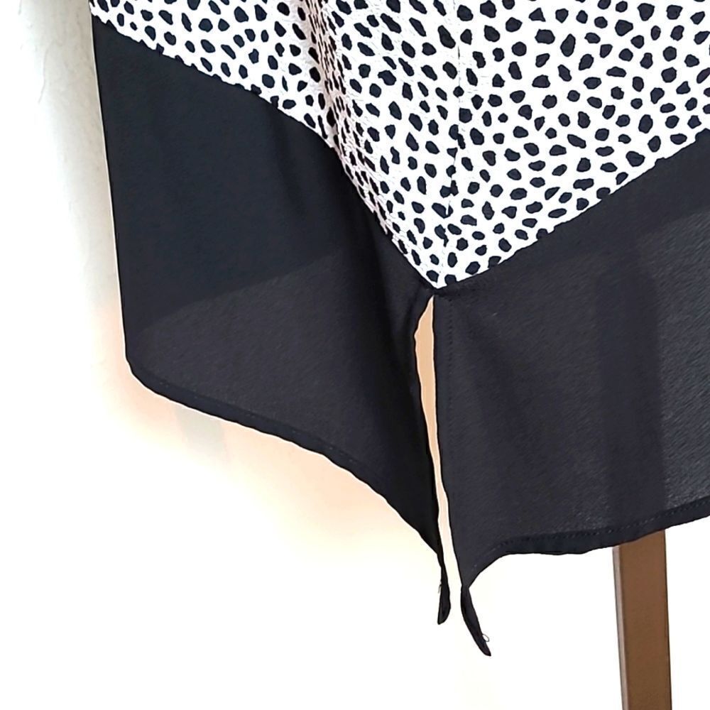 Grey & Gray Black & White Dot Blouse with Solid Black Trim, Size Medium - Picture 5 of 8